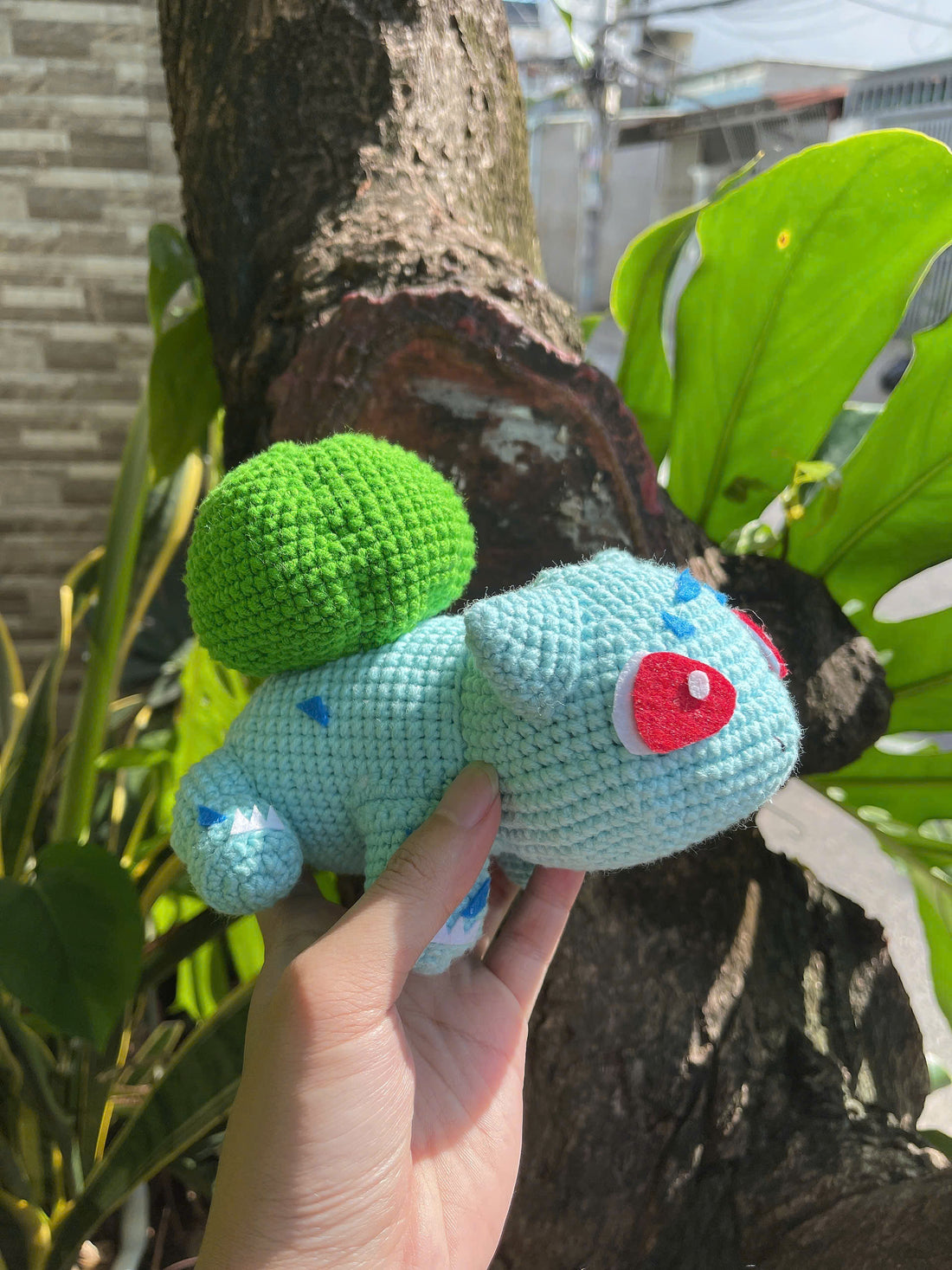 Handmade Beautiful Crochet Bulbasaur