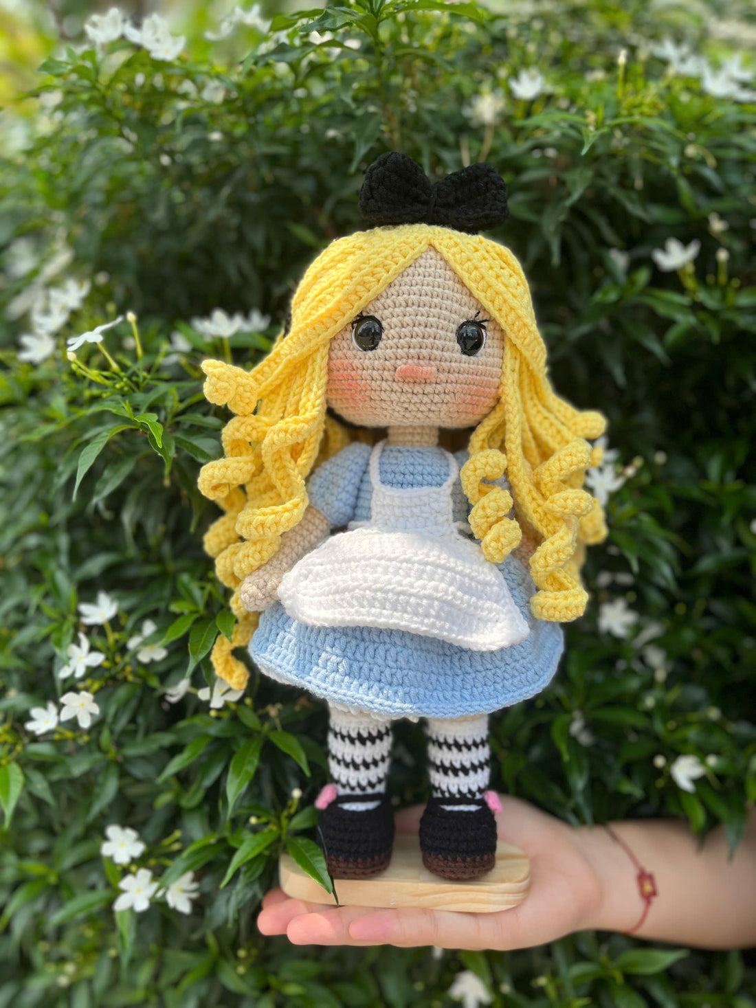 Handmade Cute Alice in Wonderland Crochet with White rabbit